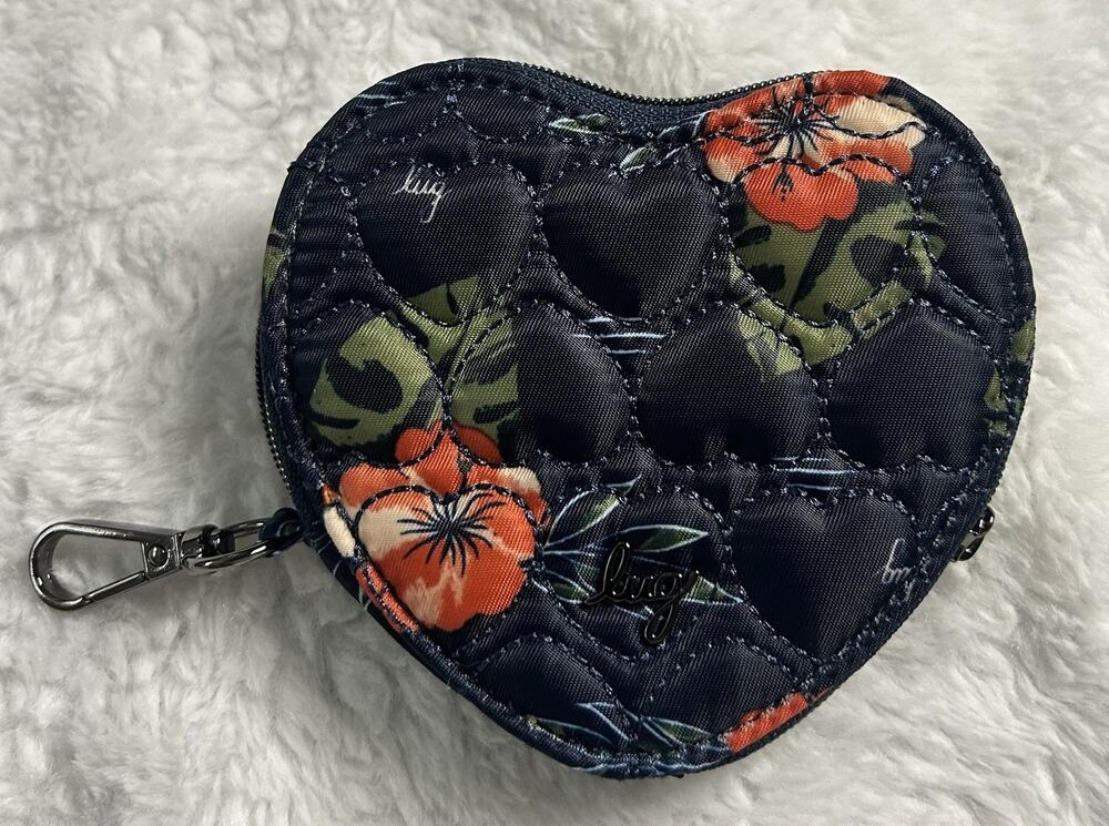 Lug Heart Pouch Aloha Navy New WO Tag.